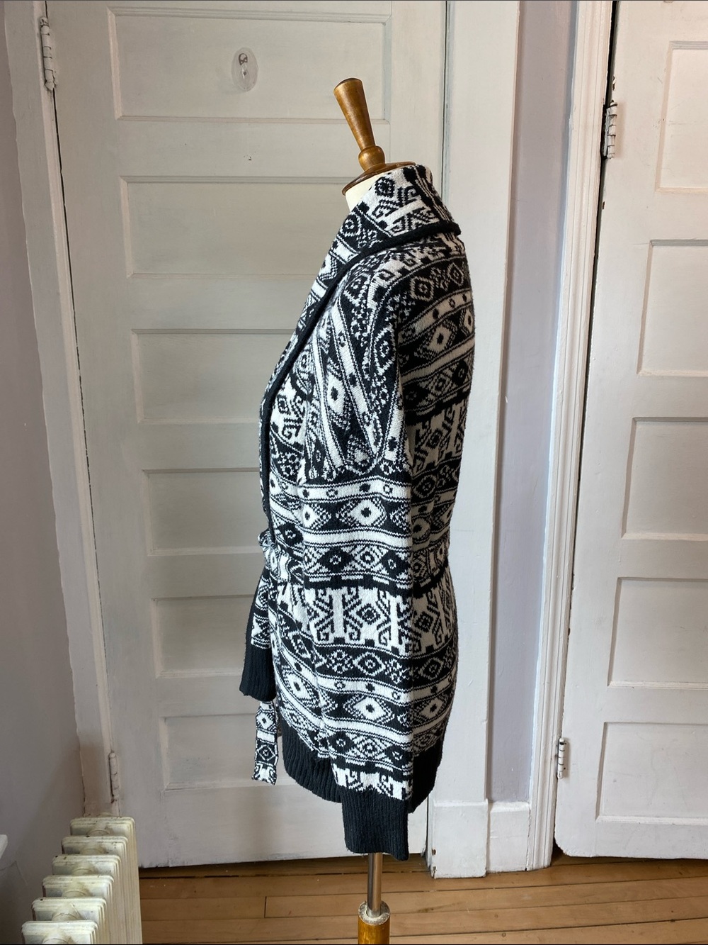 Rachel Zoe Aztec Print Belted Cardigan, Size S - Picture 11 of 13